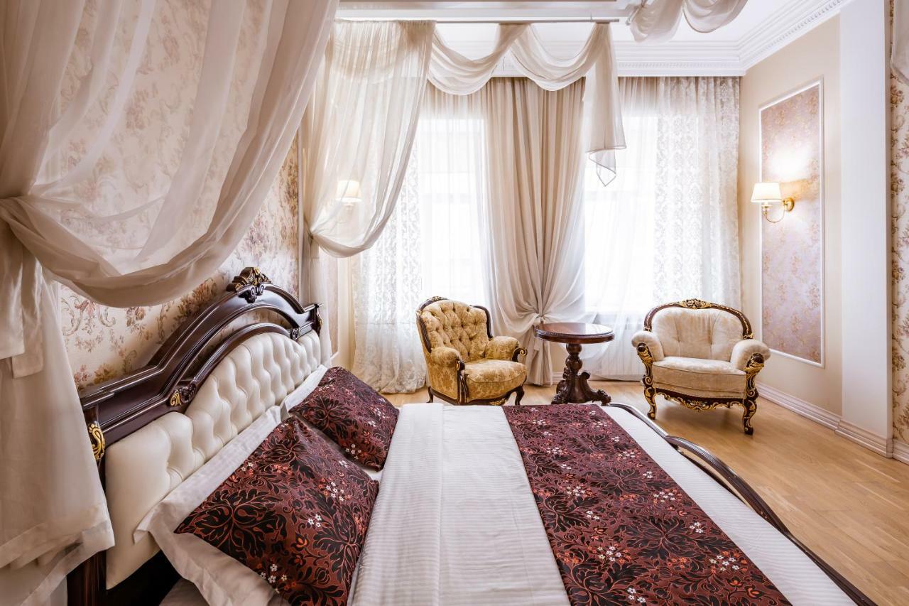 Romari Проспект Свободи 31 Lviv Buitenkant foto
