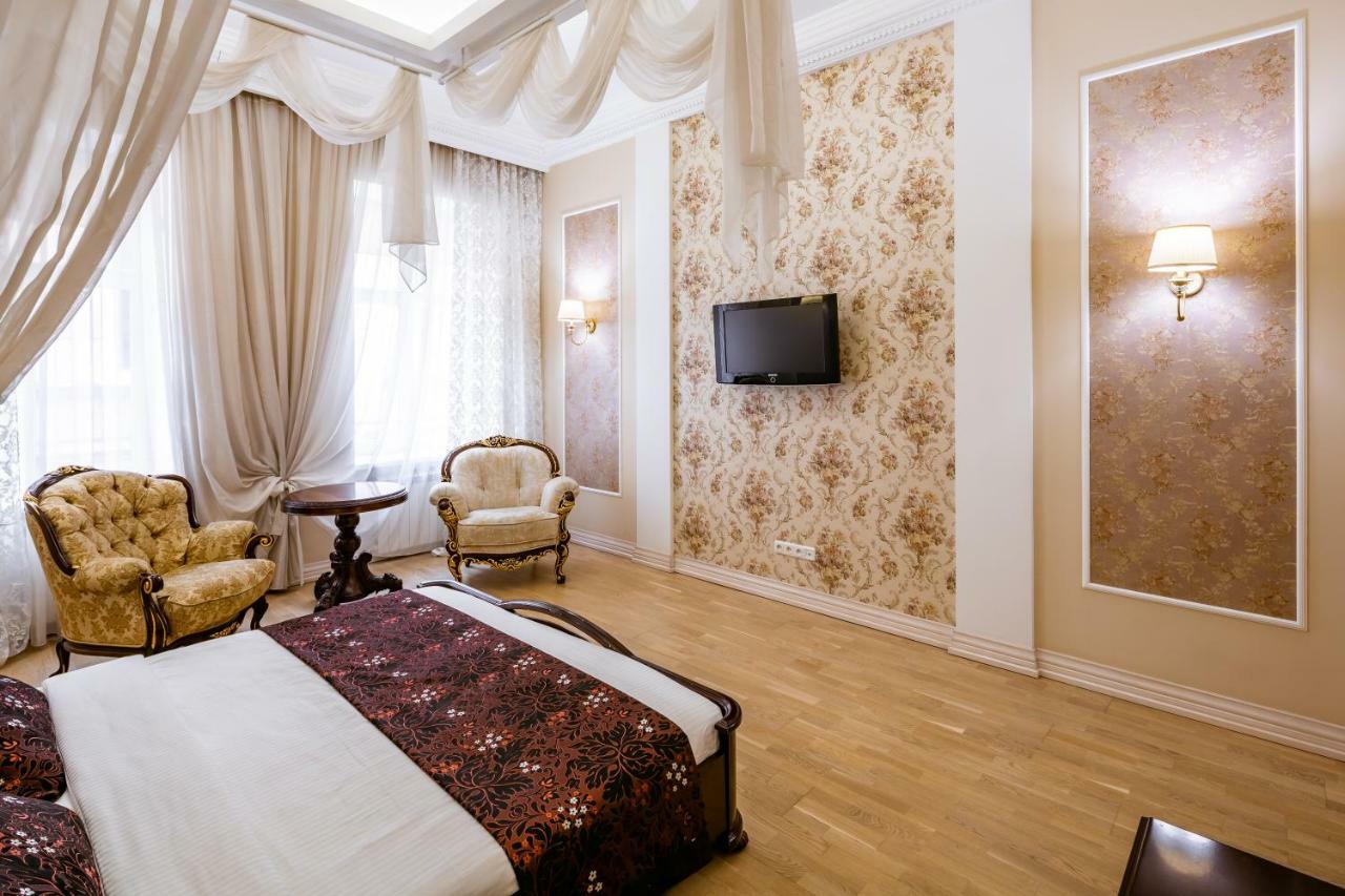 Romari Проспект Свободи 31 Lviv Buitenkant foto